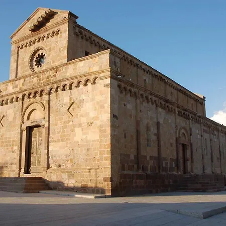 La Casa Di Donato E Maria * San Giovanni Suèrgiu